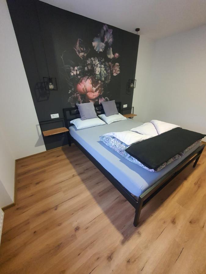 Apartment Šelih Maribor Buitenkant foto