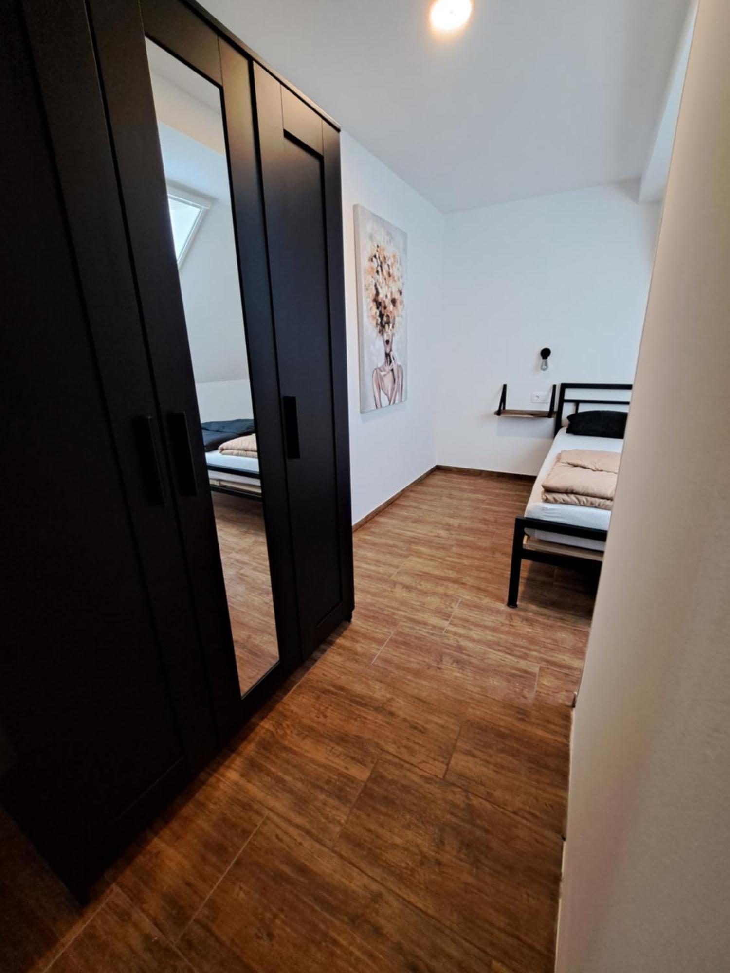 Apartment Šelih Maribor Buitenkant foto